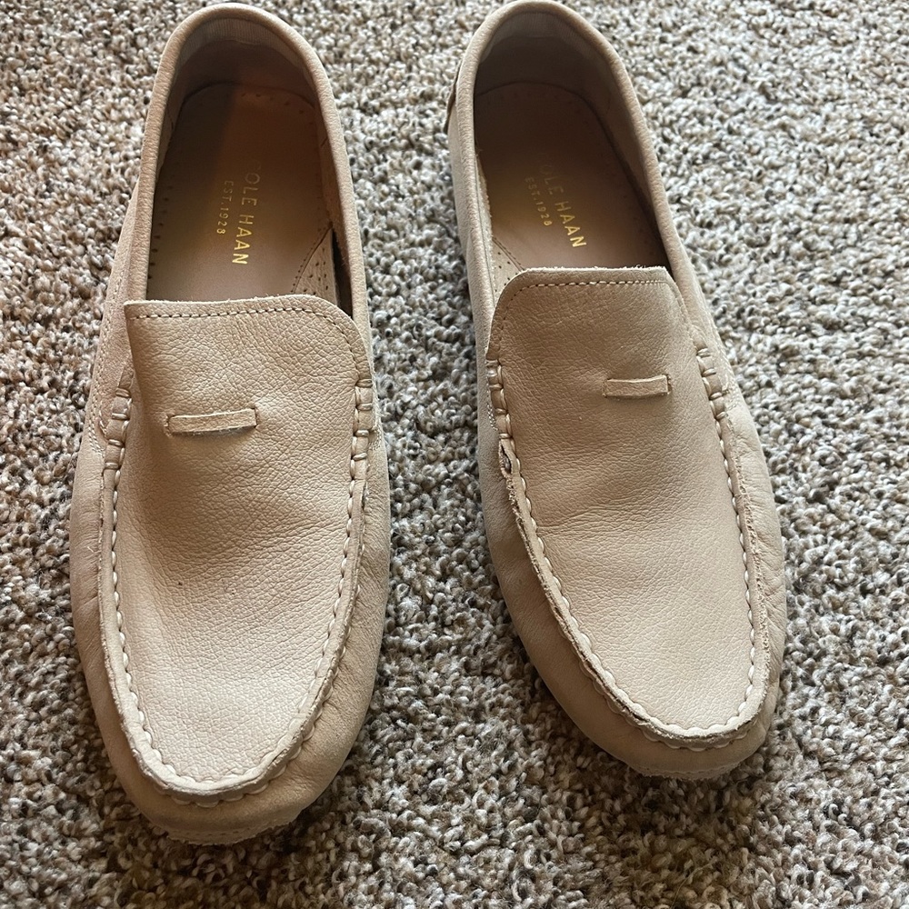 CoLe Haan leather flats